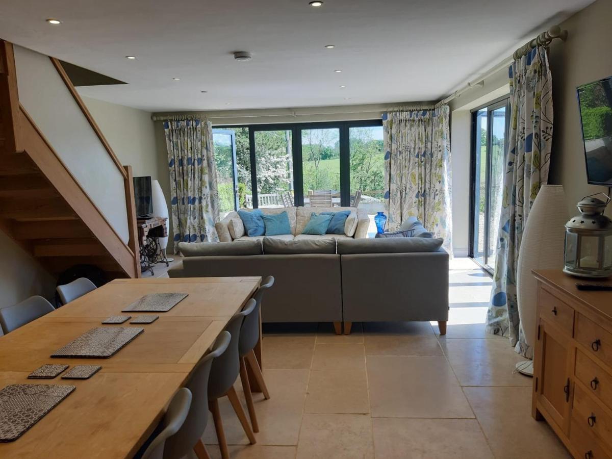 Bay Tree Cottage Accommodation Farthingstone 외부 사진