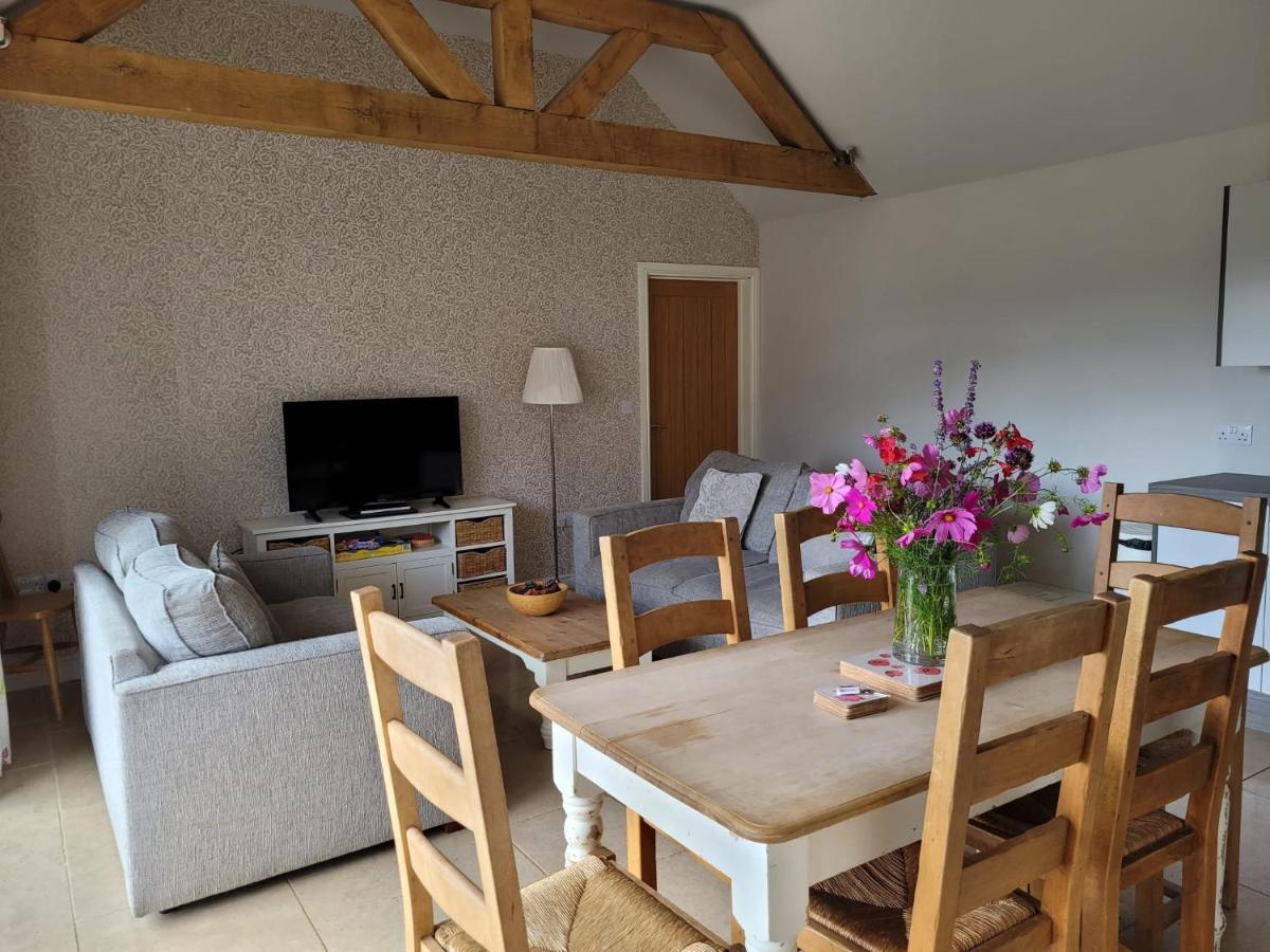 Bay Tree Cottage Accommodation Farthingstone 외부 사진