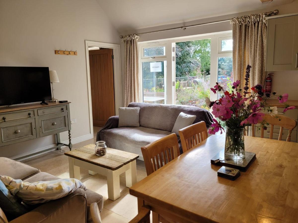 Bay Tree Cottage Accommodation Farthingstone 외부 사진